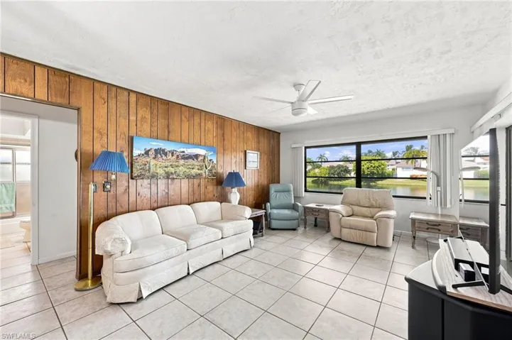4651 West Blvd, Naples, Florida 34103