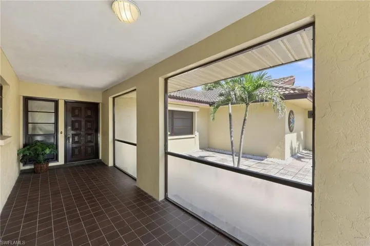 4651 West Blvd, Naples, Florida 34103