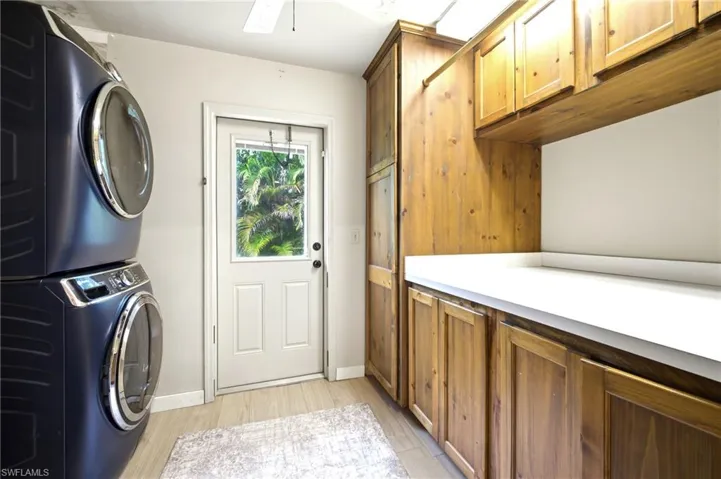 4317 Se 16th Pl, Cape Coral, Florida 33904