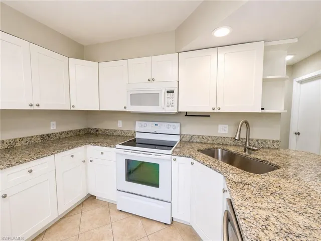 5443 Avenue E, Bokeelia, Florida 33922