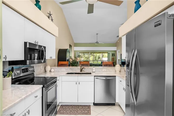 8073  Panther  TRL, Naples, FL 34113