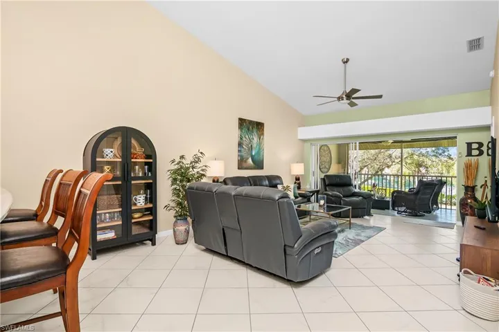 8073  Panther  TRL, Naples, FL 34113