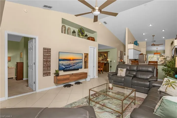 8073  Panther  TRL, Naples, FL 34113