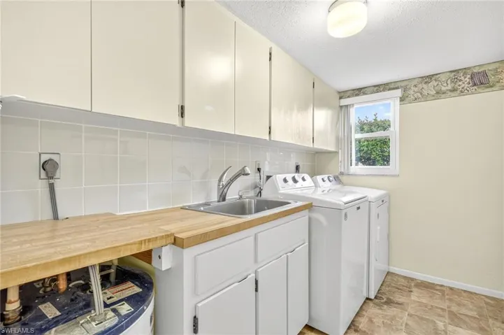 1345 Se 40th Ter # 1a, Cape Coral, Florida 33904