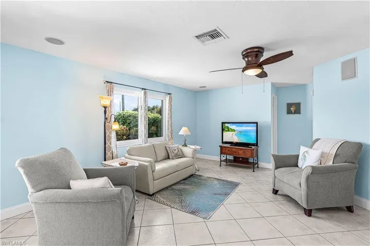 4632 Se 1st Pl, Cape Coral, Florida 33904