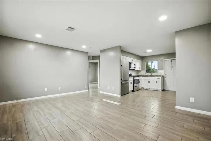 125/127 Gordon Ave S, Lehigh Acres, Florida 33973