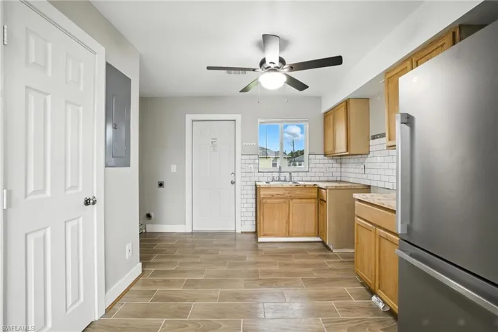 125/127 Gordon Ave S, Lehigh Acres, Florida 33973