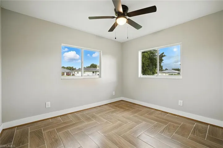 125/127 Gordon Ave S, Lehigh Acres, Florida 33973