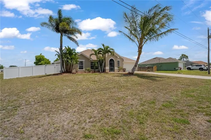 1709 Nw 15th Ter, Cape Coral, Florida 33993