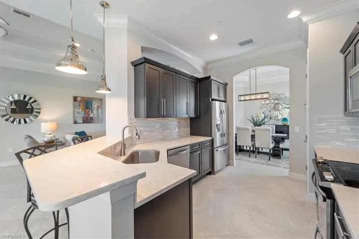 12053  Covent Garden  CT, Naples, FL 34120