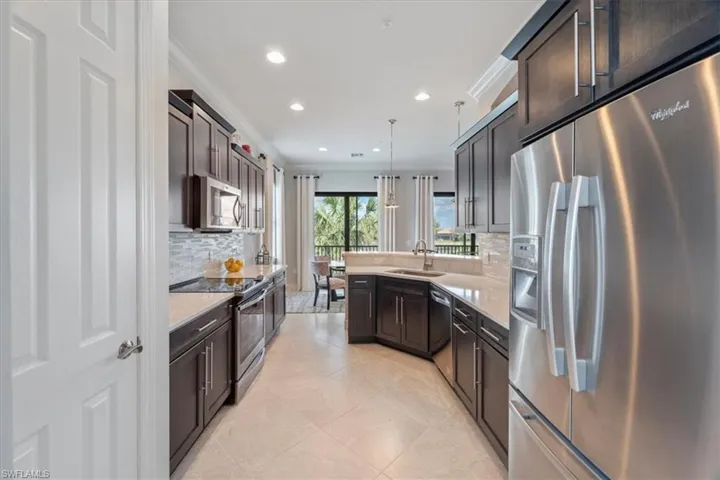 12053  Covent Garden  CT, Naples, FL 34120