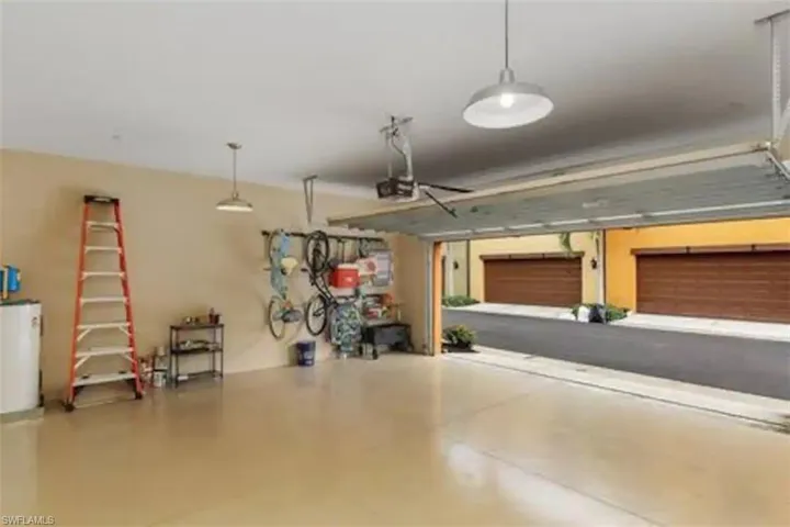 Two Car Garage with Bikes and Beach Items!