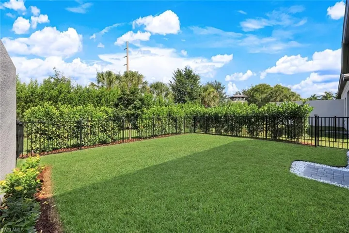 14788 Kingfisher Loop, Naples, Florida 34120
