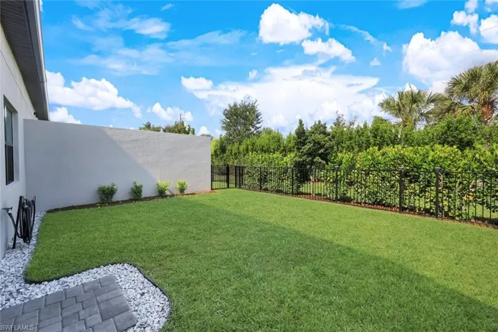 14788 Kingfisher Loop, Naples, Florida 34120