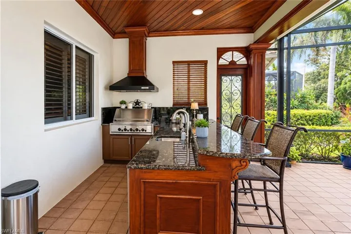 7491 Treeline Dr, Naples, Florida 34119