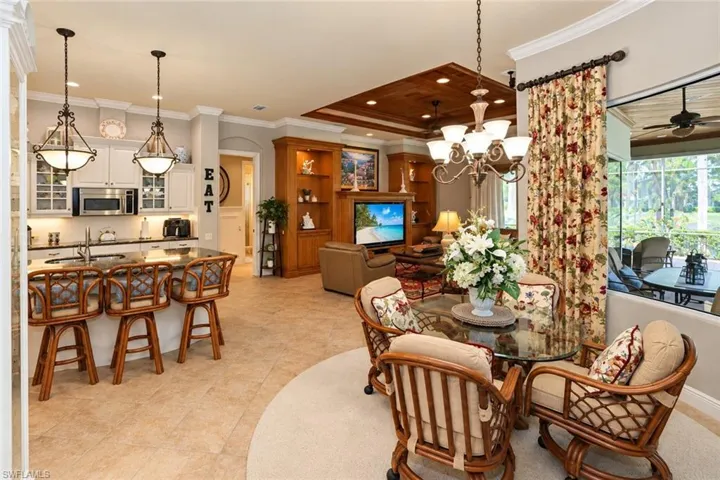 7491 Treeline Dr, Naples, Florida 34119