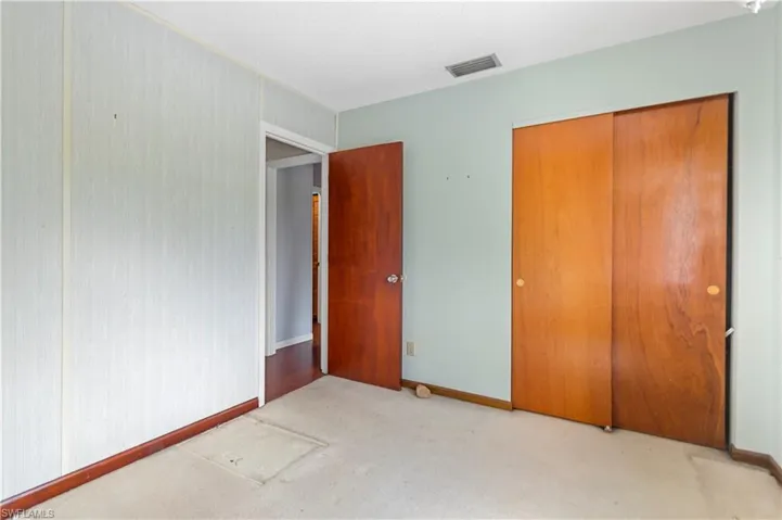 8137 Gull Ln, Fort Myers, Florida 33967