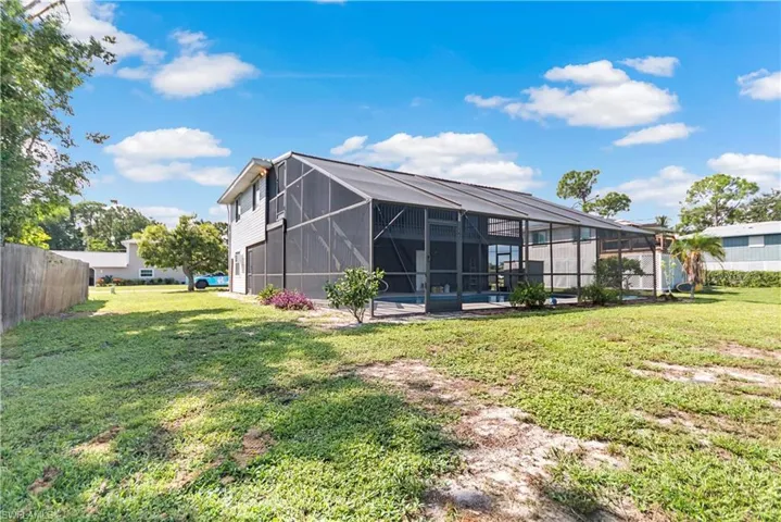 8137 Gull Ln, Fort Myers, Florida 33967