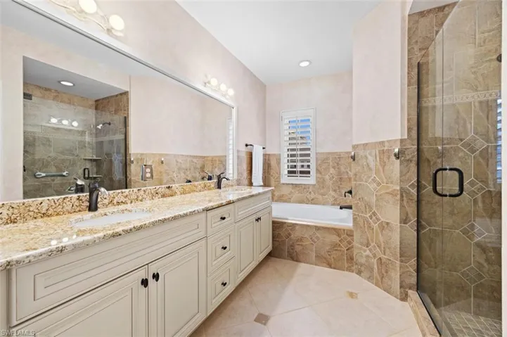 26950 Montego Pointe Ct 201, Bonita Springs, Florida 34134