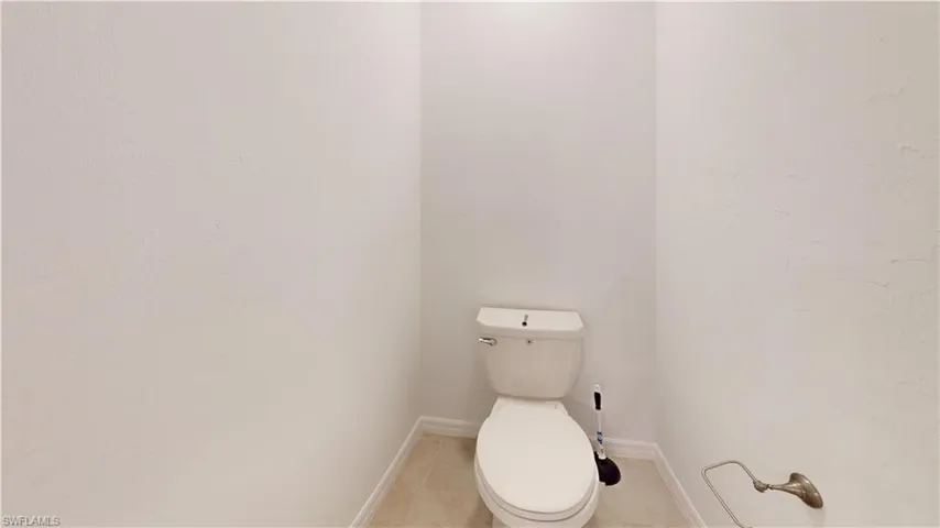 White-toned walls with textured finish