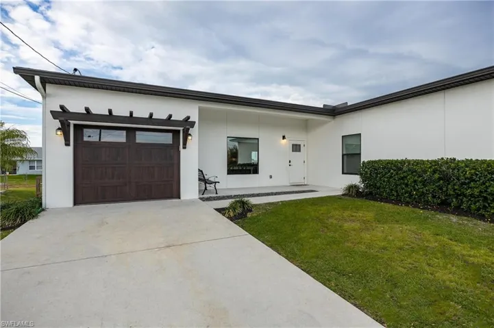 4004  13th SW ST, Lehigh Acres, FL 33976