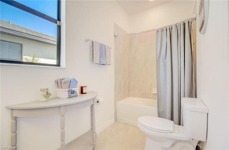 14048  Vindel  CIR, Fort Myers, FL 33905