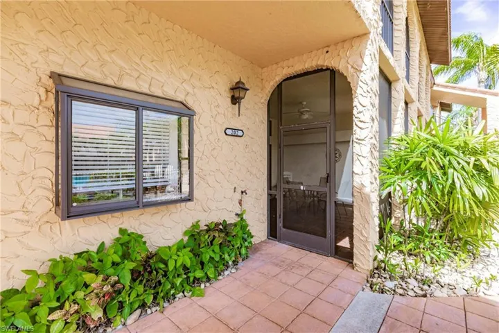 5510 SW 4th  PL, Cape Coral, FL 33914