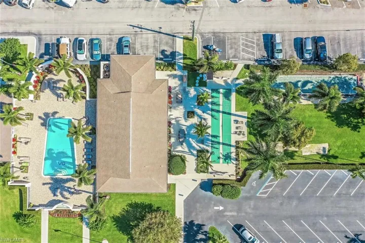 418 Broad Ave S # H418, Naples Fl 34102