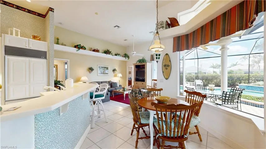 Breakfast Room