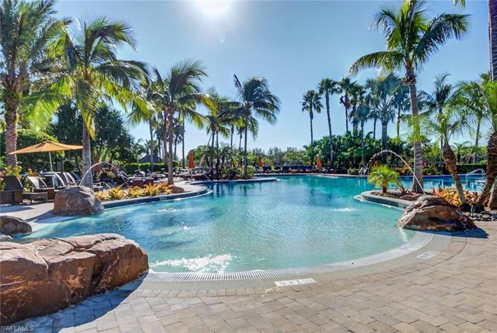 Paseo Resort Style Pool