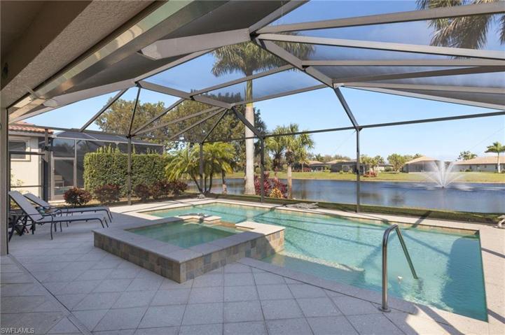 9933  Alhambra  LN, Bonita Springs, FL 34135