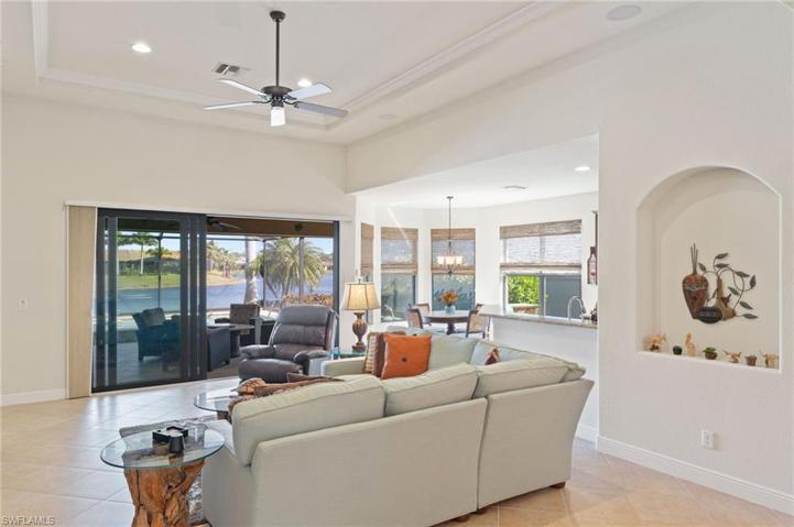 9933  Alhambra  LN, Bonita Springs, FL 34135