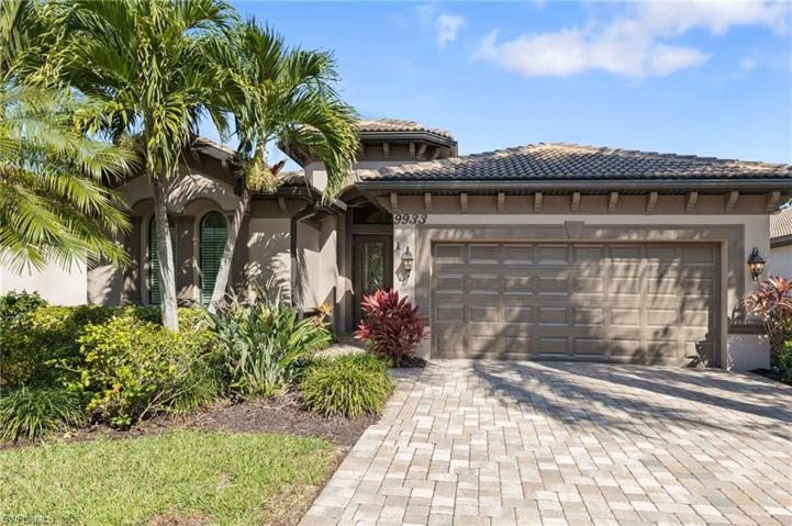 9933  Alhambra  LN, Bonita Springs, FL 34135