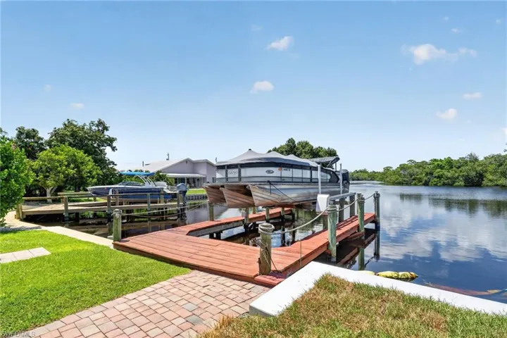 1298 Thompson St, North Fort Myers, Florida 33903