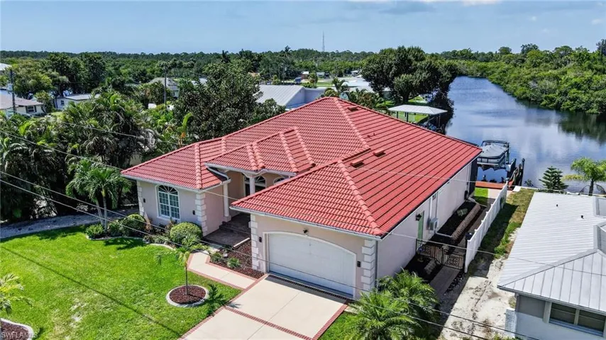 1298 Thompson St, North Fort Myers, Florida 33903