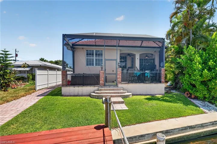 1298 Thompson St, North Fort Myers, Florida 33903