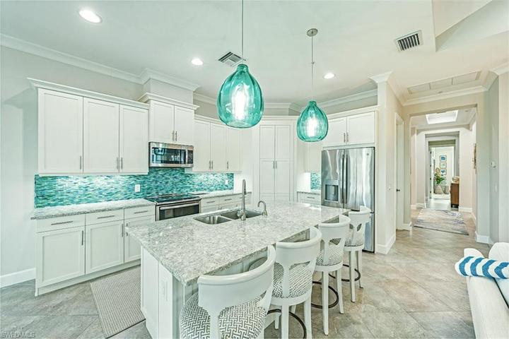 Spacious Kitchen Island with Quartz Countertops