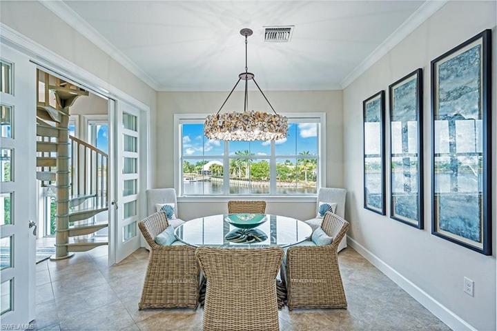 Waterview Dining