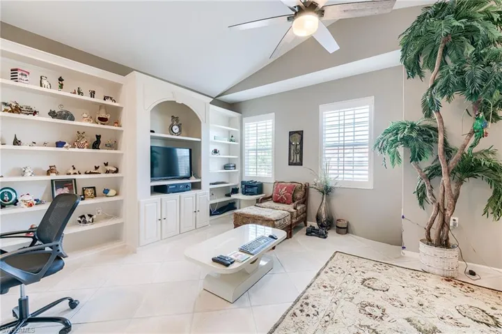 Bedroom 3/multi-use room with new fan and plantation shutters