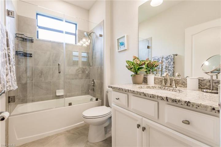 GUEST BATH 1 FOYER LEFT