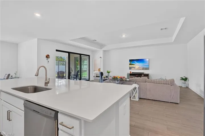10646 Timber Creek Dr, Fort Myers, Florida 33913