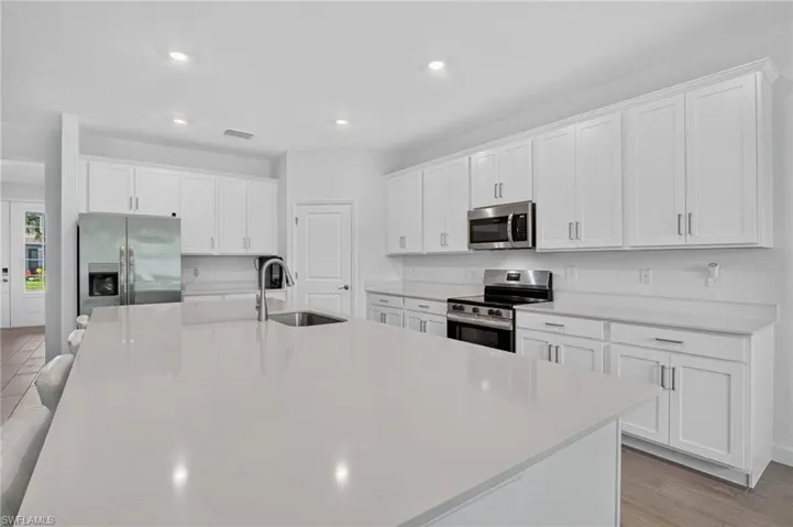 10646 Timber Creek Dr, Fort Myers, Florida 33913