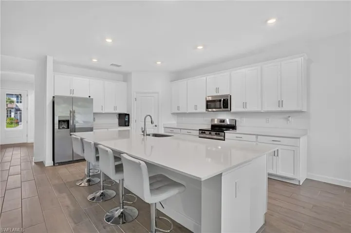 10646 Timber Creek Dr, Fort Myers, Florida 33913