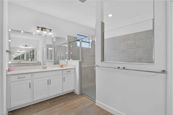 10646 Timber Creek Dr, Fort Myers, Florida 33913