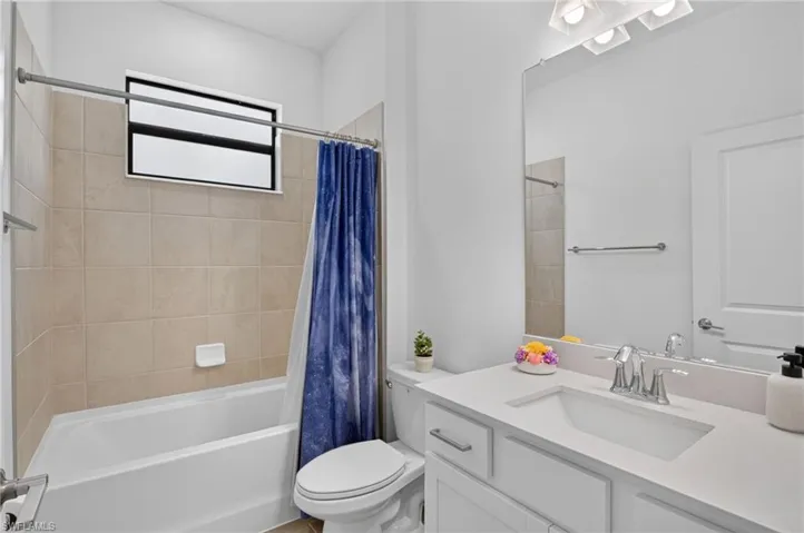 10646 Timber Creek Dr, Fort Myers, Florida 33913