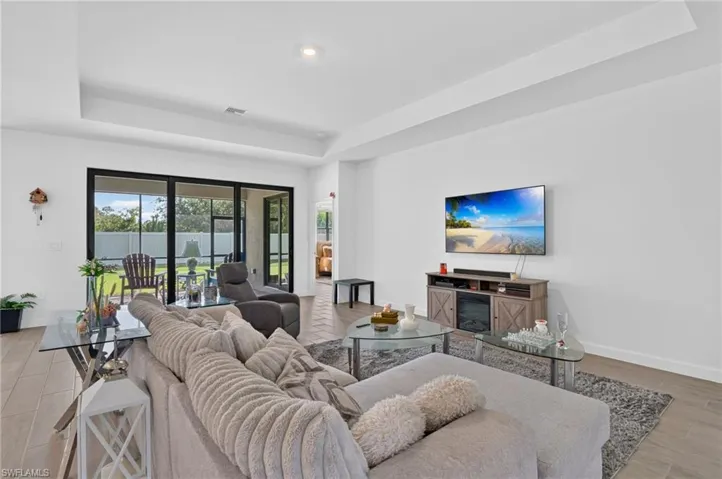 10646 Timber Creek Dr, Fort Myers, Florida 33913