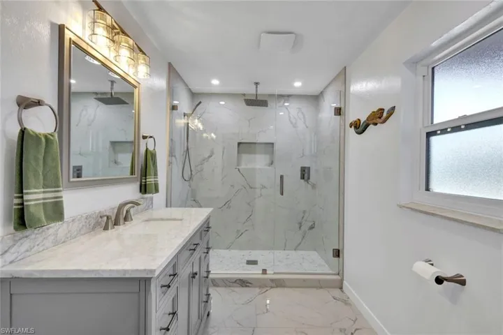 4232 Se 8th Pl, Cape Coral, Florida 33904