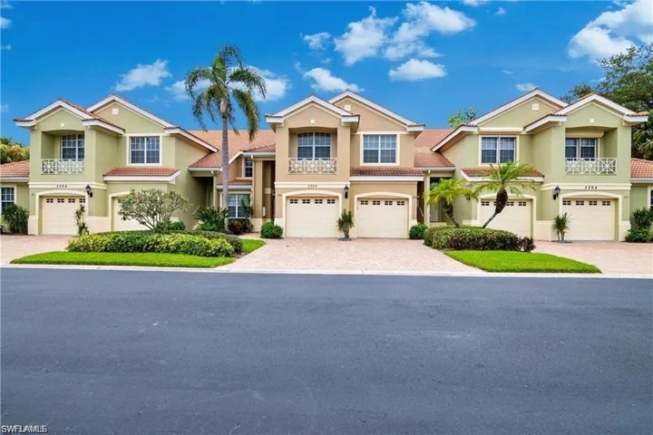 2264  Ashton Oaks  LN, Naples, FL 34109