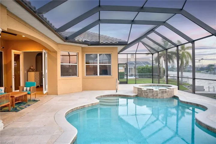 Gorgeous Pool Area with Jacuzzi