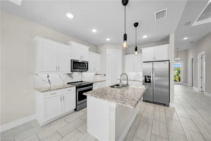 2126 NE 13th  AVE, Cape Coral, FL 33909